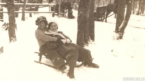 Estera and Lusia Wajcman, Zakopane 1933
